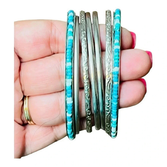 Bangle Bracelet Stack Silver‎ and Turquoise Beaded Design Stack of 7 2.5" - Picture 3 of 5